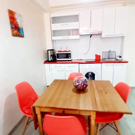 Elenis-apartament Langa Mare Lejlighed Năvodari